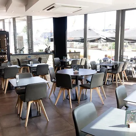 Апартаменты Clara's Place
